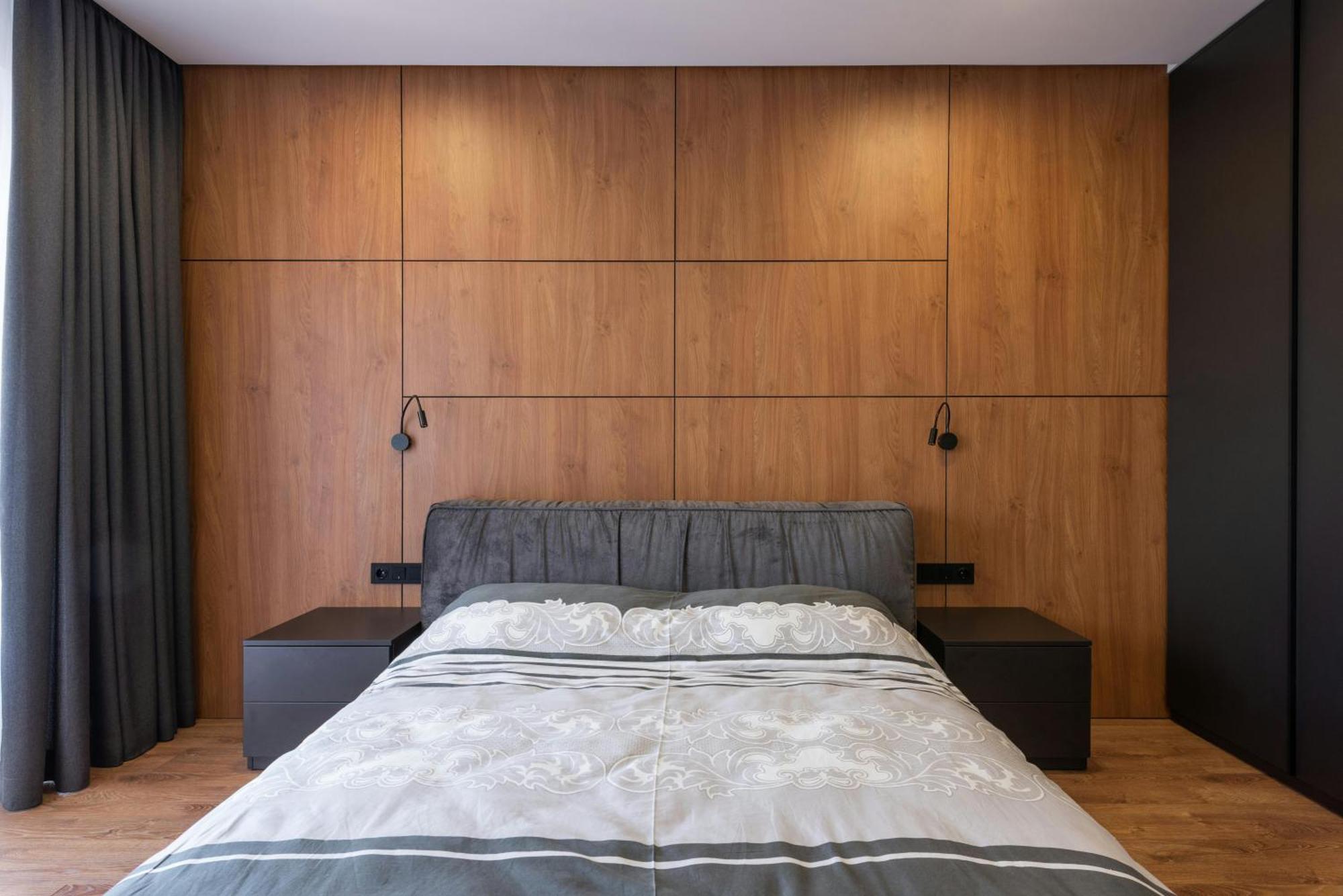 Prime Ambs A Family - Delhi Airport Hotel New Delhi